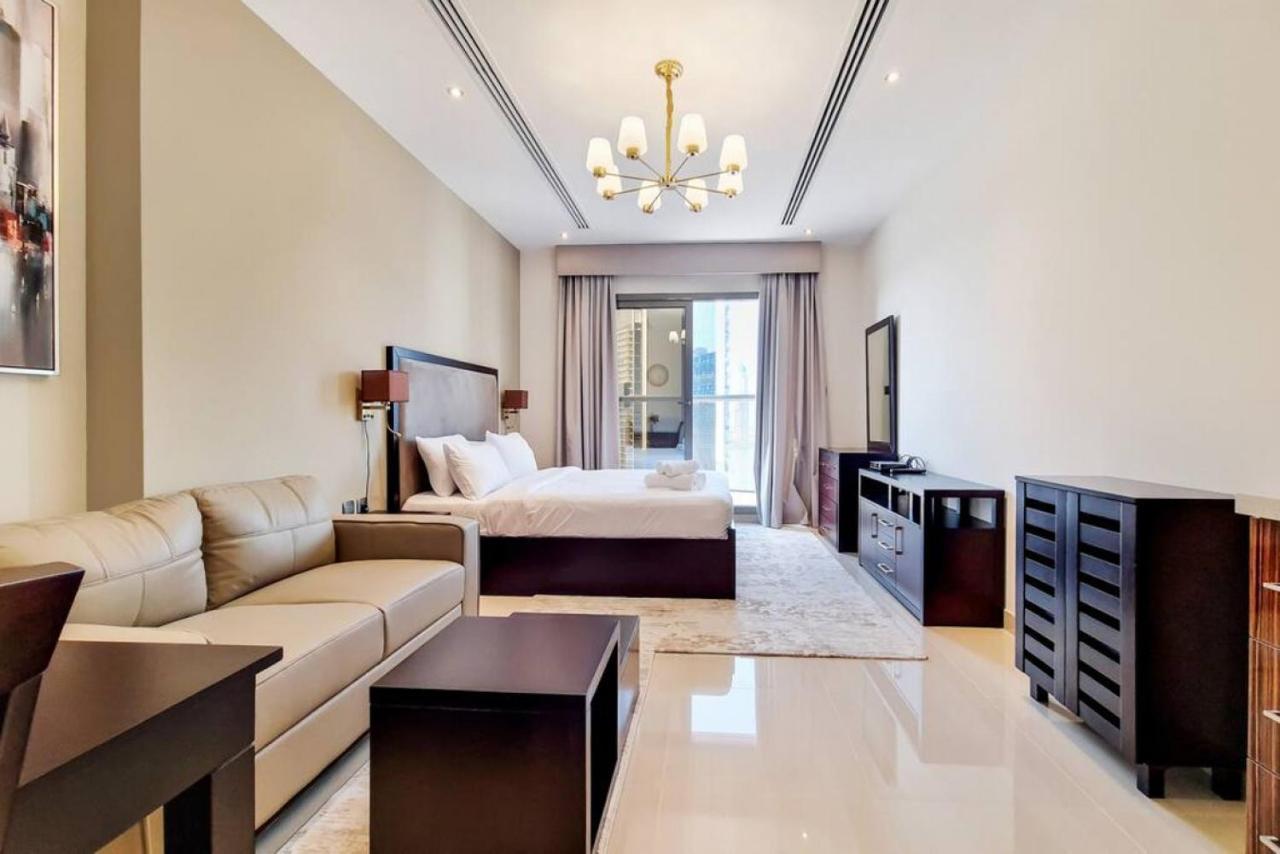 Elite Downtown Residence, Downtown - Stylish * Dubai